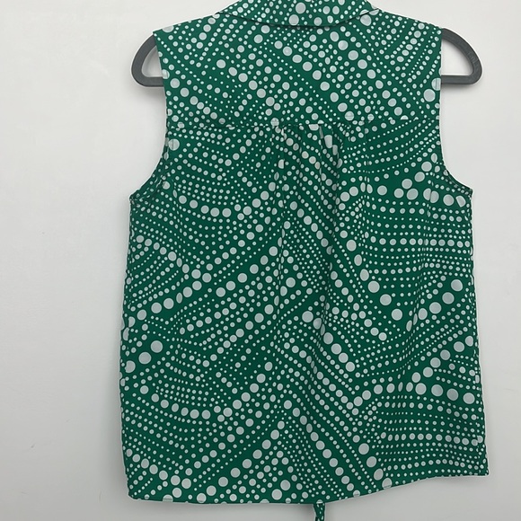 Green and white polka dot blouse - Picture 4 of 7